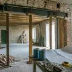 Agrandir fenetre : ouverture élargie avec IPN, linteau et étais, chantier de rénovation