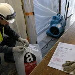 Coût d'un désamiantage : évacuation amiante avec confinement et déchets